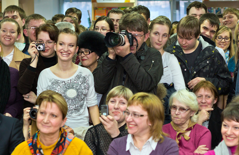 Презентация книги Владимира Познера «Прощание с иллюзиями» О мамонтах, комплексах и деньгах Госдепа